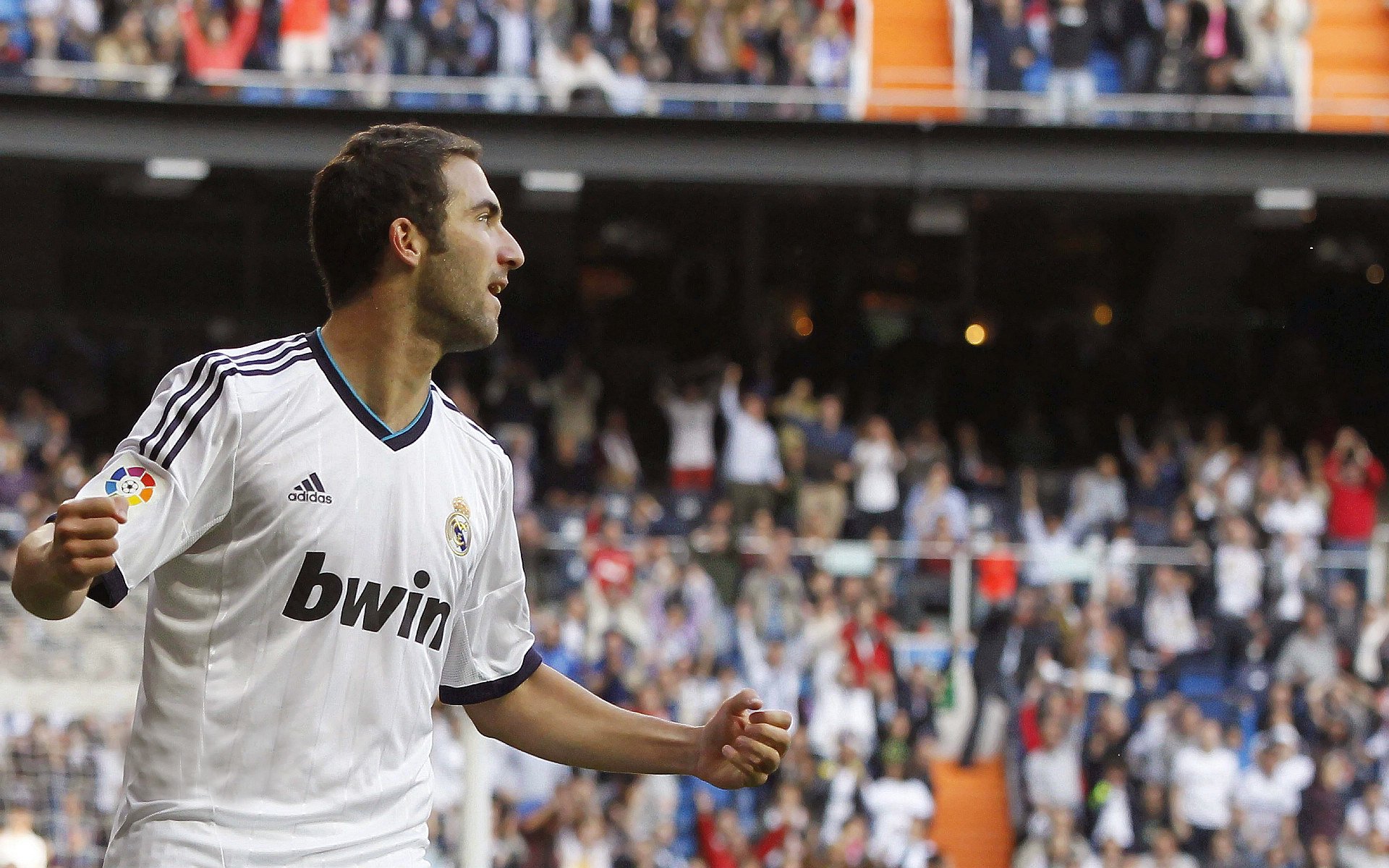 梅西复出即进球，带领阿根廷队称霸西甲，梅西退出阿根廷队又回归